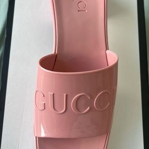 Gucci jelly sandals